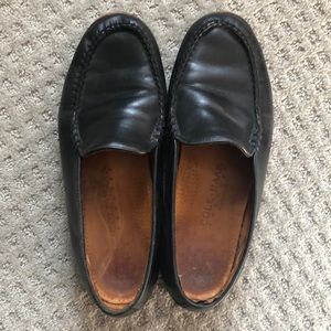Men’s Cole Haan black loafers 10D